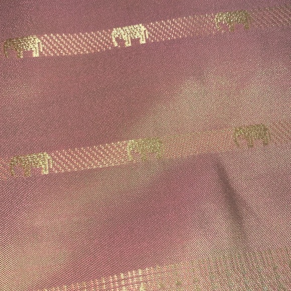 Blush Coral color Elephant Thai Silk pillow cover 16 in Square BRAND NEW!!! - Picture 3 of 10